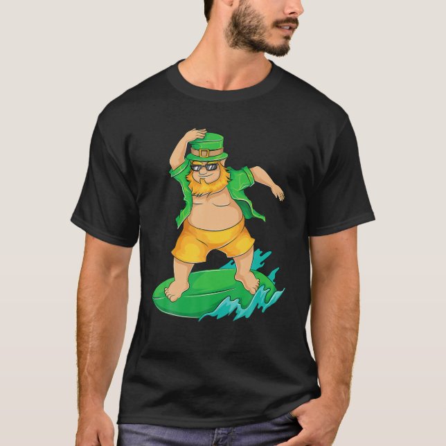 Leprechaun Surfer In Hawaii St Patrick's Day T-Shirt (Front)