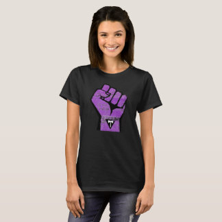 LESBIANS RESIST - LGBT RESISTANCE --- T-Shirt