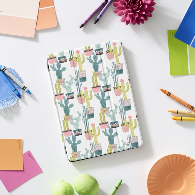 Let's Taco About Love | Cactus Pattern iPad Pro Cover (Desk)
