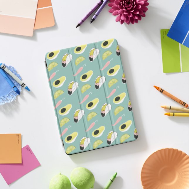 Let's Taco About Love | Taco Element Pattern iPad Pro Cover (Desk)