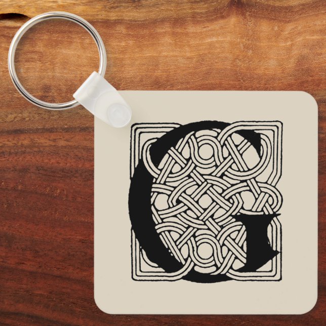 Letter G Vintage Celtic Knot Monogram Keychain (Front)
