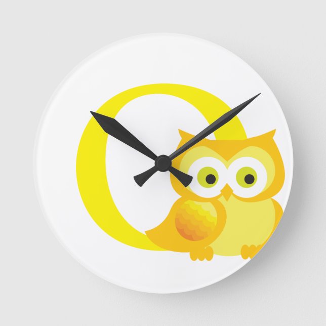 Letter O Initial Clock (Front)