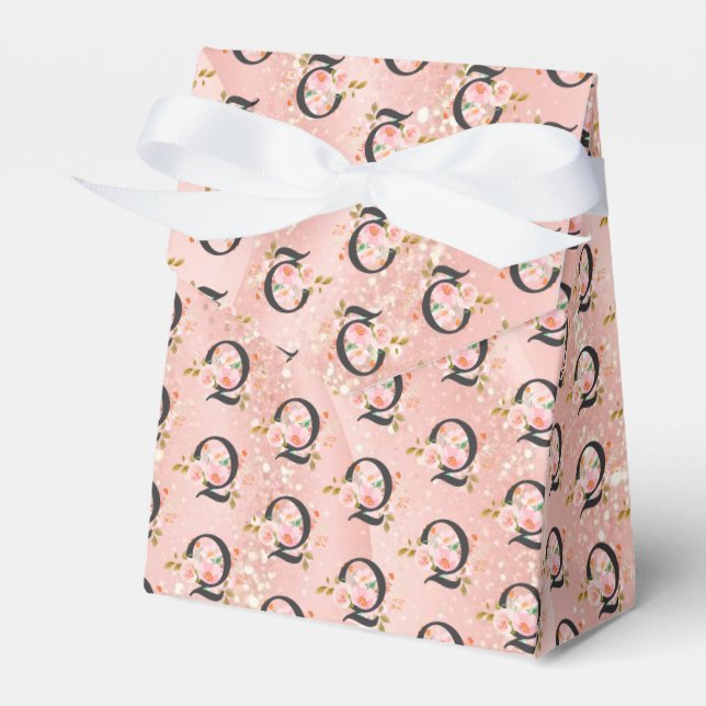 Letter Q Favor Boxes (Front Side)