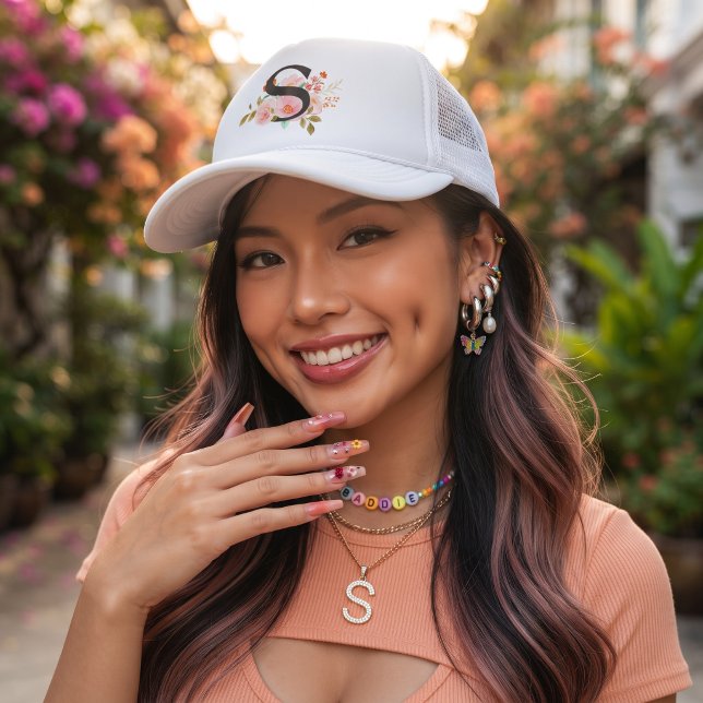 Letter S Trucker Hat (Creator Uploaded)