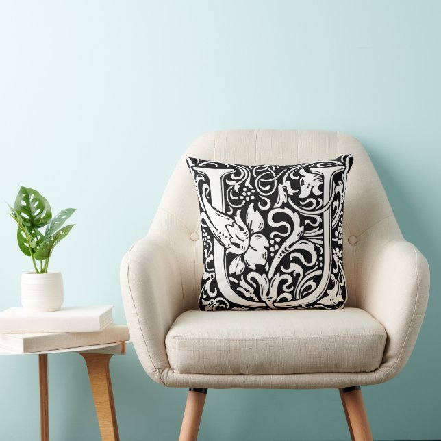 Letter U Medieval Monogram Art Nouveau Throw Pillow (Chair)