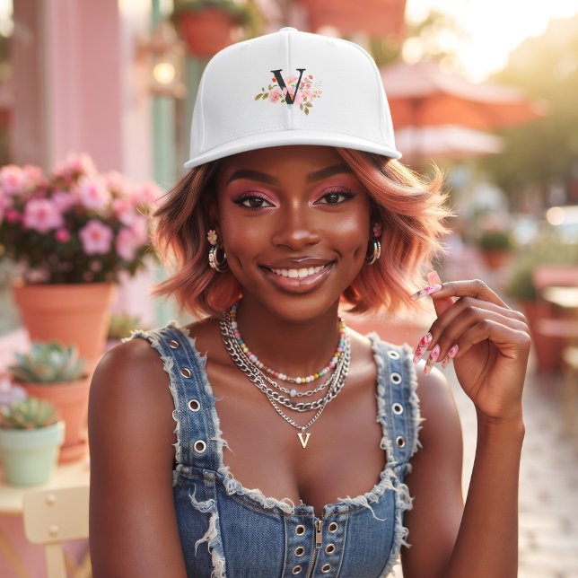Letter V Snap Back Hat (Creator Uploaded)