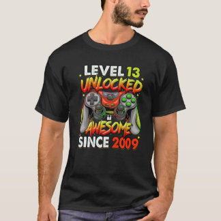 Level 13 Unlocked Awesome Since 2009 13Th Birthday T-Shirt