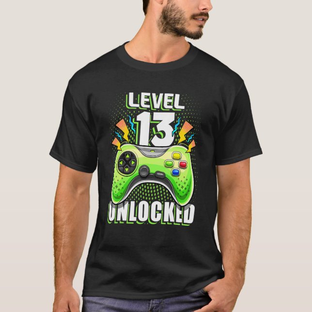 Level 13 Unlocked Retro Video Game 13th Birthday G T-Shirt (Front)