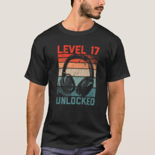 Level 17 Unlocked Video Gamer Lovers 17Th Birthday T-Shirt