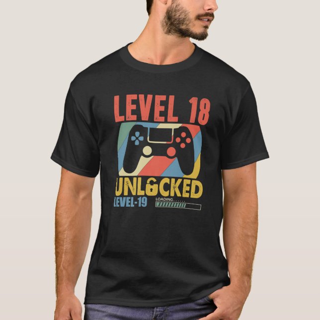 Level 18 Unlocked 18 Years Old Funny 18Th Birthday T-Shirt (Front)