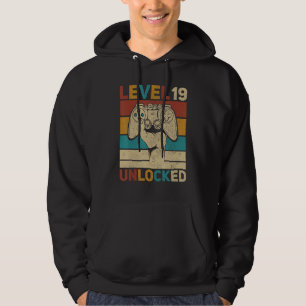 Level 19 Year Old Unlocked 19th Birthday Gamer Tee