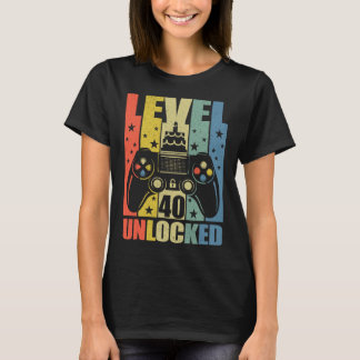 Level 40 Unlocked Video Game 40th Birthday Gamer B T-Shirt