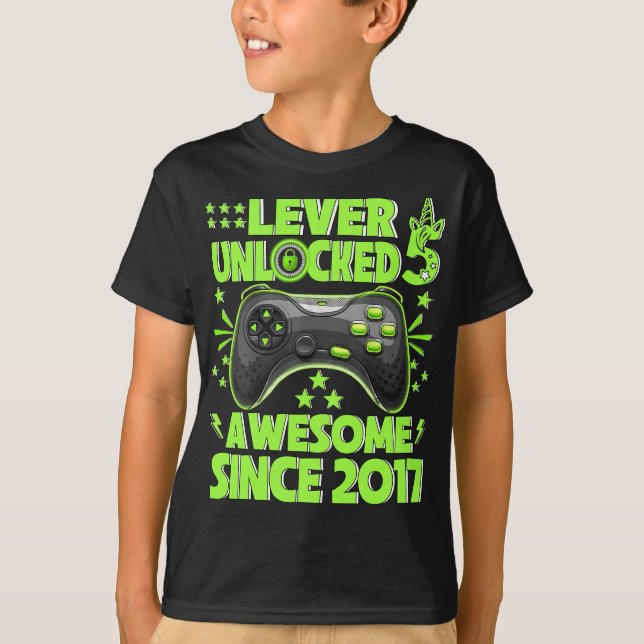 Level 5 Unlocked Awesome 2017 Video Game 5th  T-Shirt (Front)