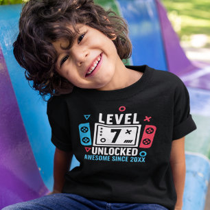 LEVEL 7 UNLOCKED Gamer Birthday – Custom Year T-Shirt