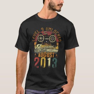 Level 9 Unlocked Awesome Since August 2013 Video G T-Shirt