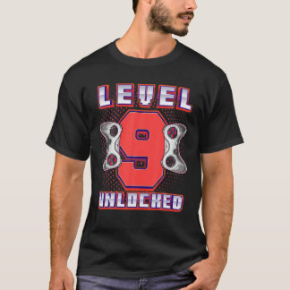 Level 9 Unlocked Video Game 9Th Birthday Gamer Gif T-Shirt
