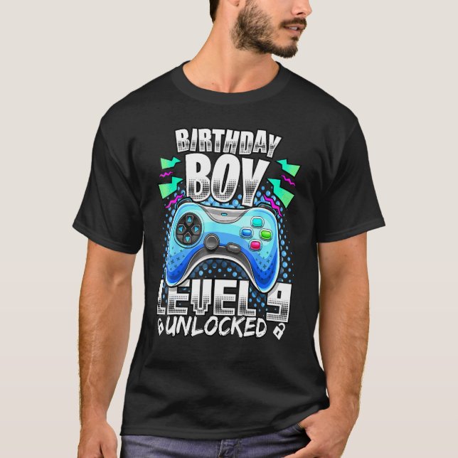Level 9 Unlocked Video Game 9th Birthday Gamer T-Shirt (Front)