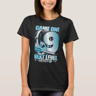 Level Unlocked 9th Birthday 9 Years Boy Girl Gamin T-Shirt