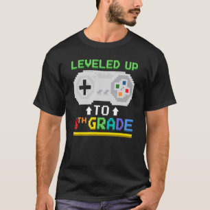 Leveled Up To 8th Grade Gamer Video Game Controll T-Shirt
