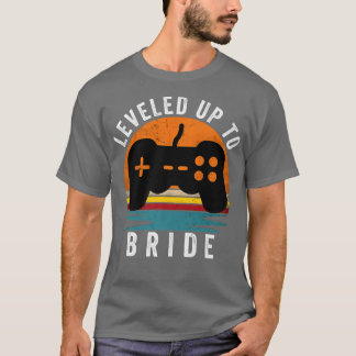 Leveled Up to Bride, Funny Gaming Gamer Mens  T-Shirt