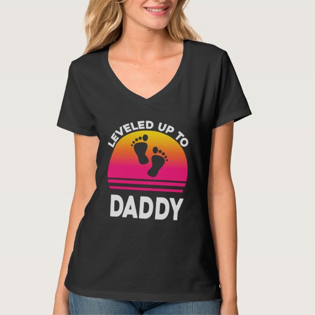 Leveled Up to Daddy Soon to be Dad Father T-Shirt (Front)