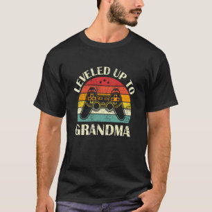 Leveled Up to Grandma Pregnancy Announcement T-Shirt