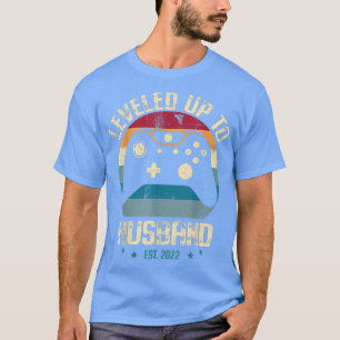 Leveled Up To Husband est 2022 Newly Married Bache T-Shirt