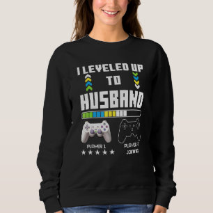 Leveled Up To Husband Gaming Controller Couple Gam Sweatshirt