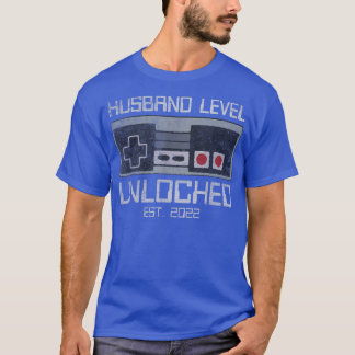 Leveling Up To Husband 2022 Leveled Up Bachelor Pa T-Shirt