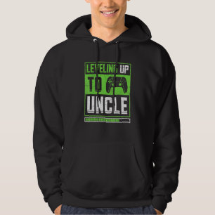 Leveling Up To Uncle Vintage Gamer Pregnancy Annou Hoodie