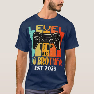 Levelled up to big brother Est 2023 T-Shirt