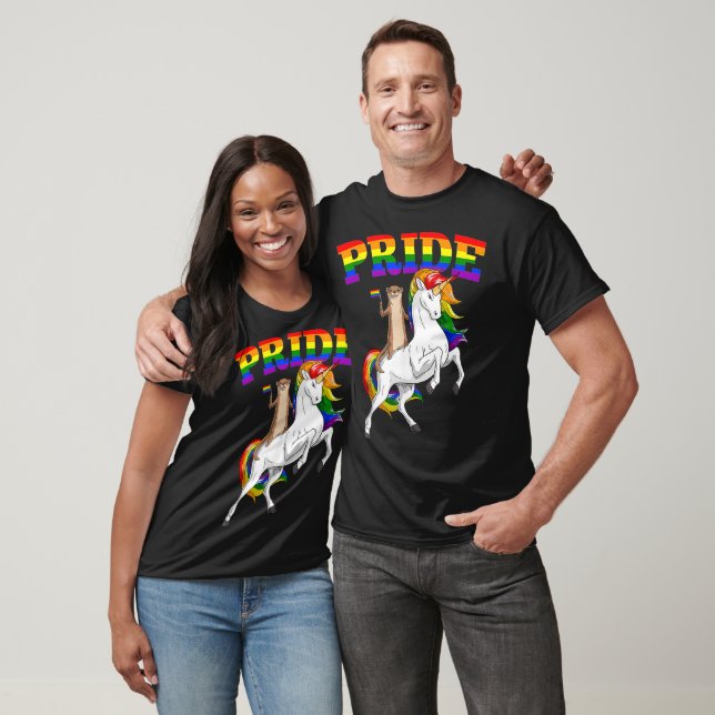 Rainbow Otter Pride Lgbt T-Shirt Gay Lesbian Lgbtq