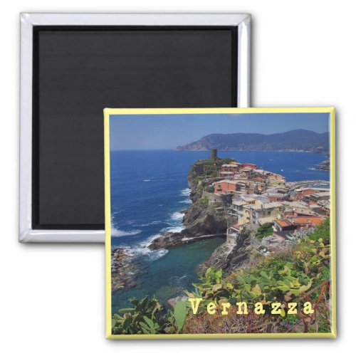 LGR024 VERNAZZA _ Cinque Terre _ Italy _ Fridge Magnet