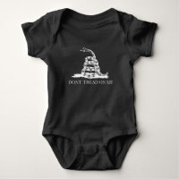 Libertarian Gadsden Flag Don't Tread on Me Black