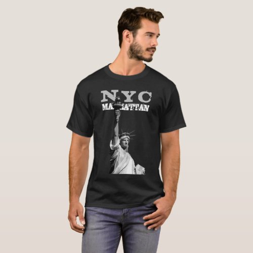 Liberty Statue New York Nyc Manhattan Mens T_Shirt