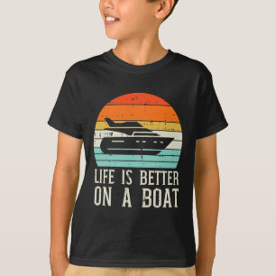 Life Better On Boat Sunset Retro Yacht Captain Men T-Shirt