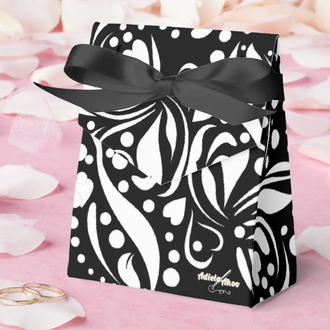 Life Quote Black Favor Box by Adiela Akoo (Wedding)