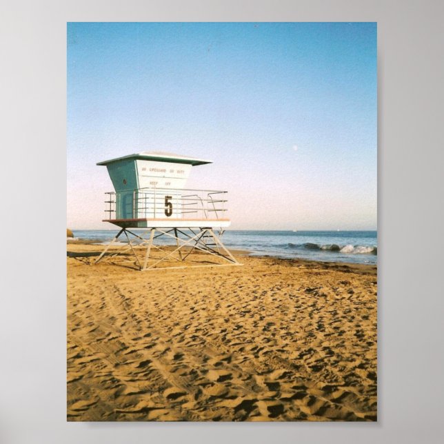 Lifeguard Tower in Santa Cruz Poster (Front)