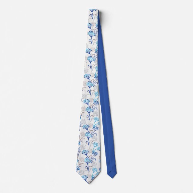 Light and Airy Hydrangea Floral Pattern Neck Tie (Front)