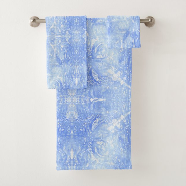 Light Blue and White Abstract Bath Towel Set (Insitu)