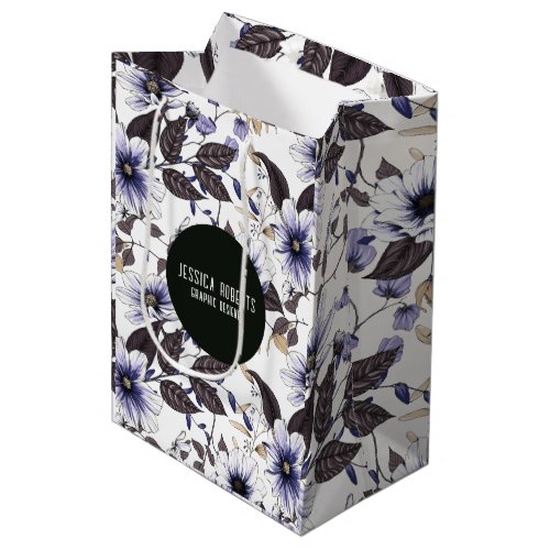 Light blue flowers with green leaves seamless medium gift bag