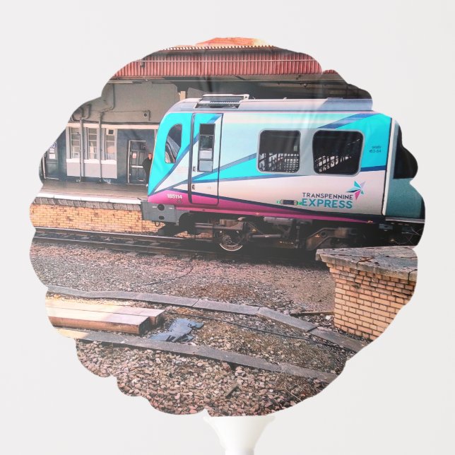 Light blue train balloon (Front)