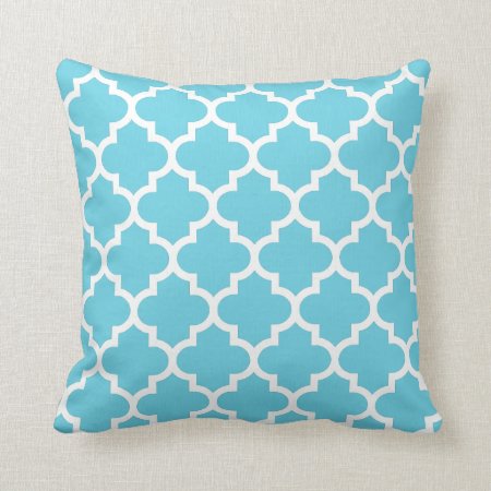 Light Blue & White Quatrefoil Pattern Pillow