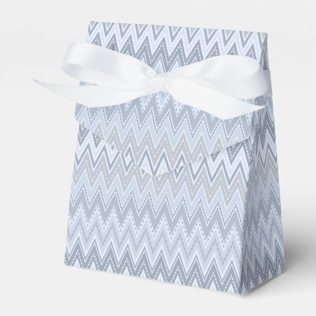 Light blue zigzag favor boxes (Front Side)