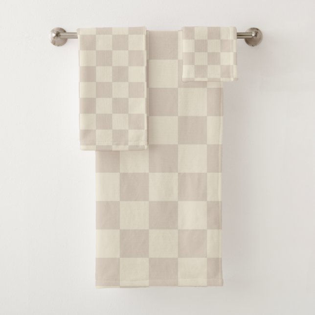 Light Brown and Off White Checkerboard Bath Towel Set (Insitu)