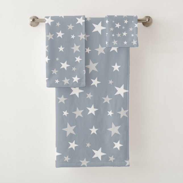 Light Gray & White Stars on Light Silver Gray Bath Towel Set (Insitu)