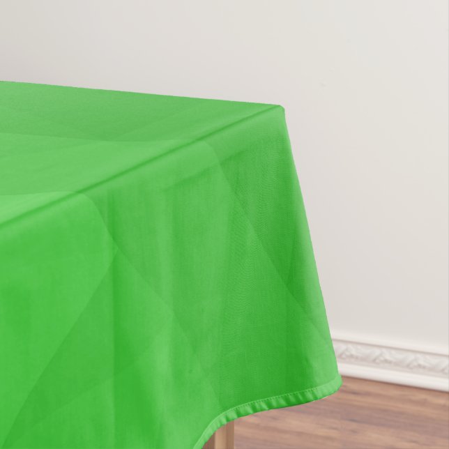 Light green gradient geometric mesh bright pattern tablecloth (In Situ)