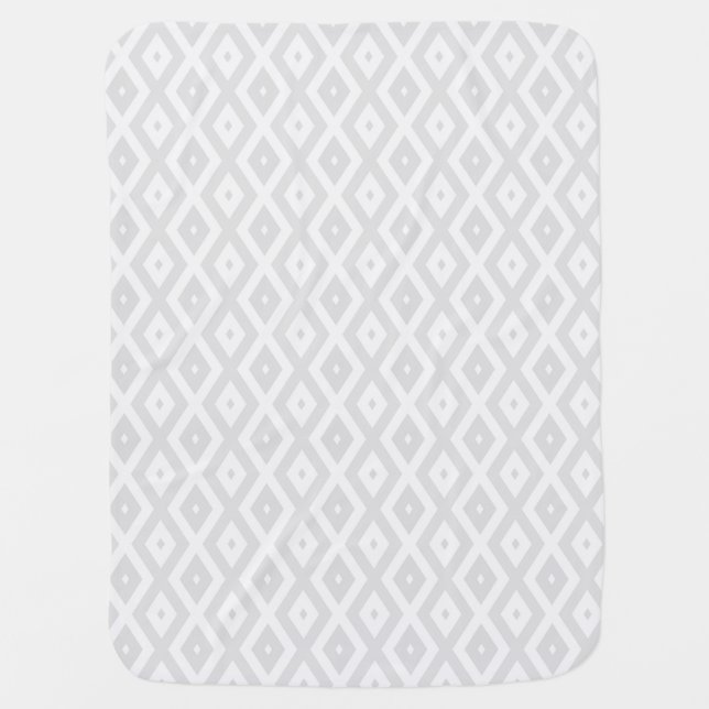 Light grey and white diamond pattern baby blanket (Front)