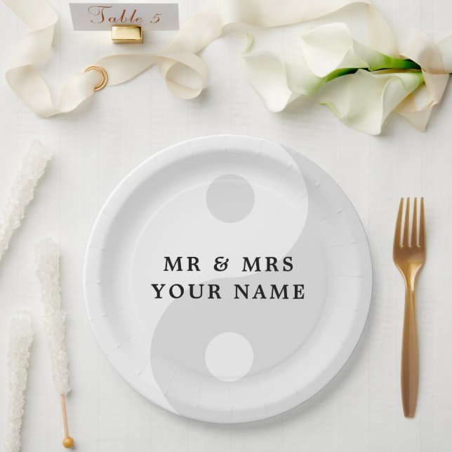 Light grey Yin Yang paper plates for wedding party (Wedding)