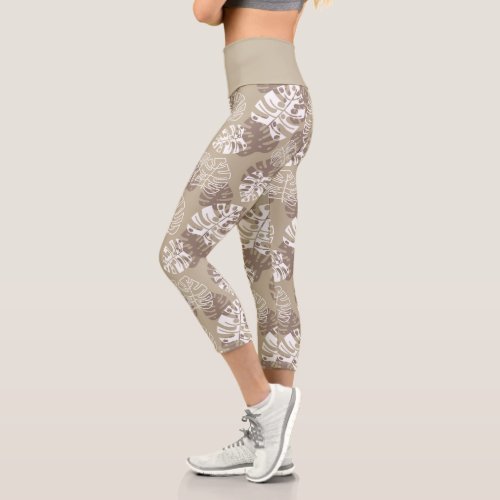 Light Latte Brown Botanical Monster Leaves Pattern Capri Leggings